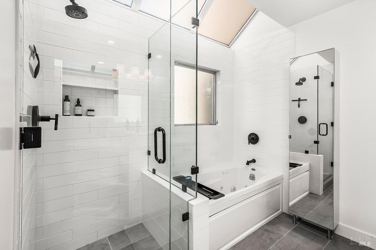 50 Cresta Drive Unit: 6