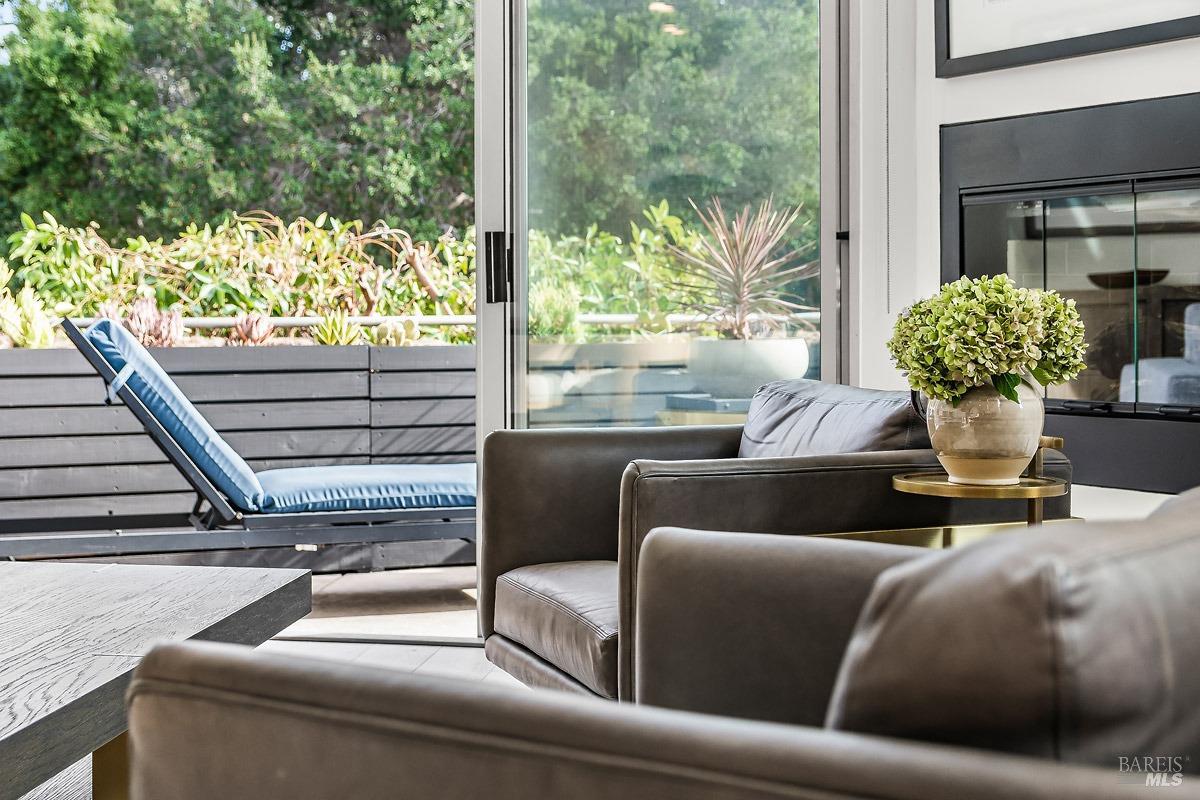 50 Cresta Drive Unit: 6