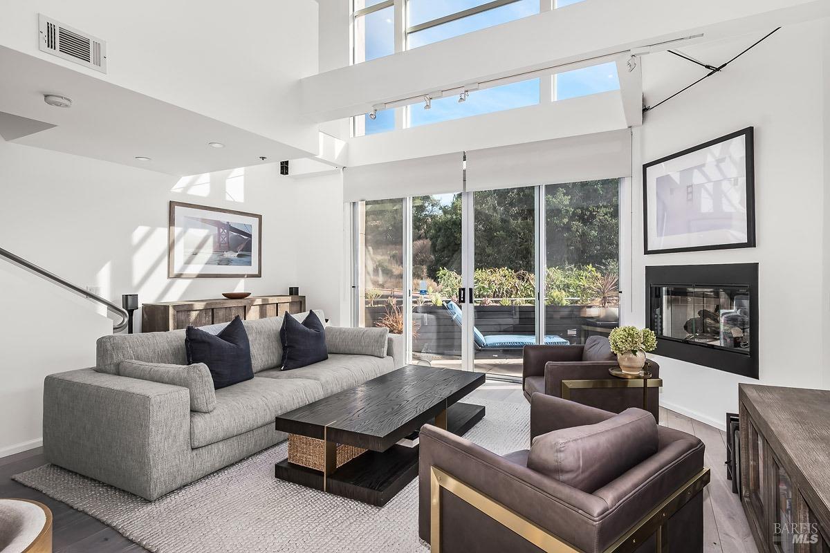 50 Cresta Drive Unit: 6