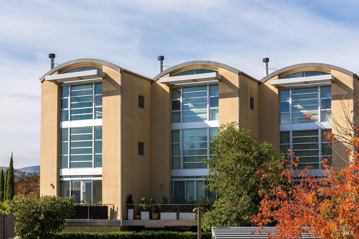 50 Cresta Drive Unit: 6