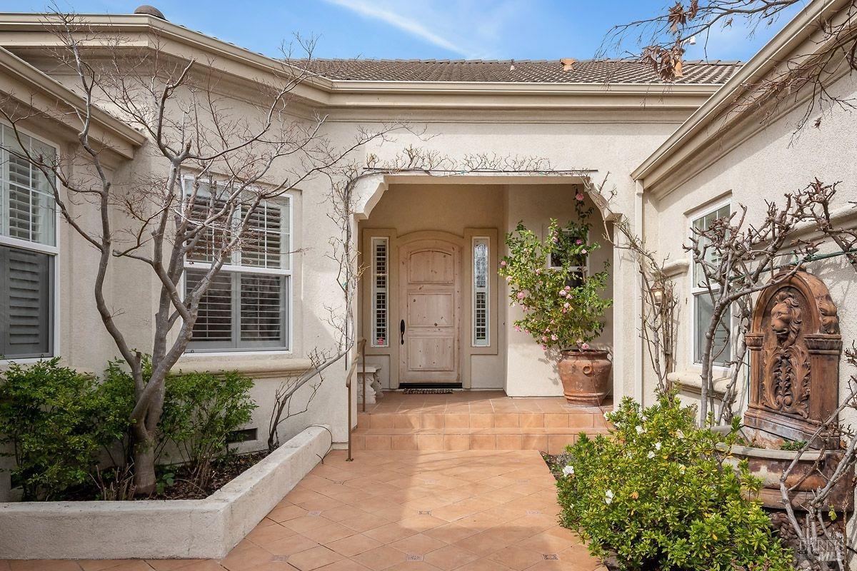 1821 Sleepy Hollow Ln