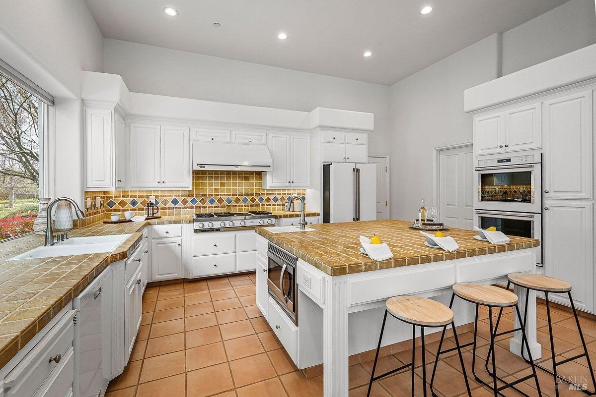 1821 Sleepy Hollow Ln