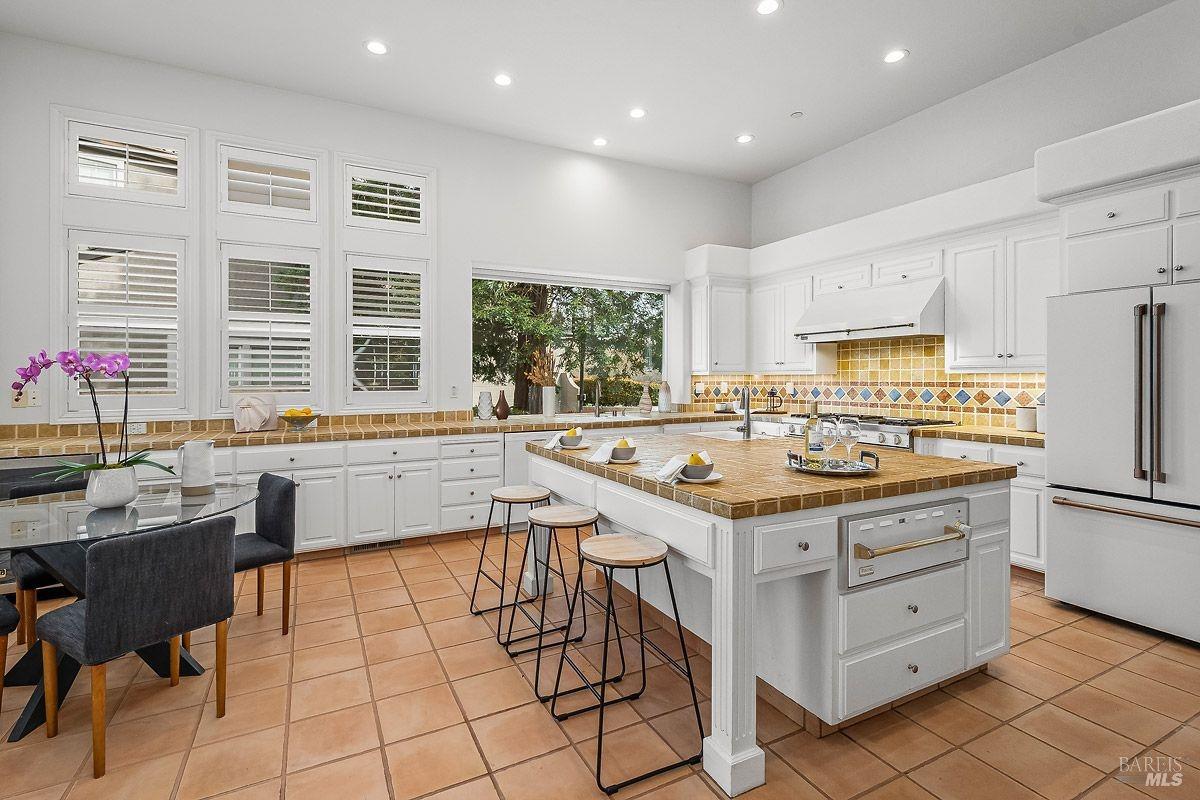 1821 Sleepy Hollow Ln