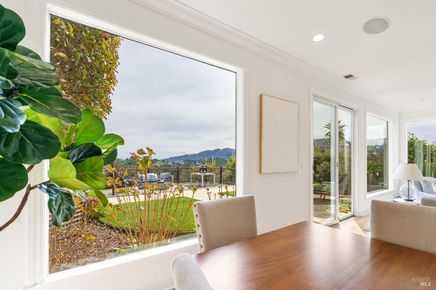 50 Milland Dr