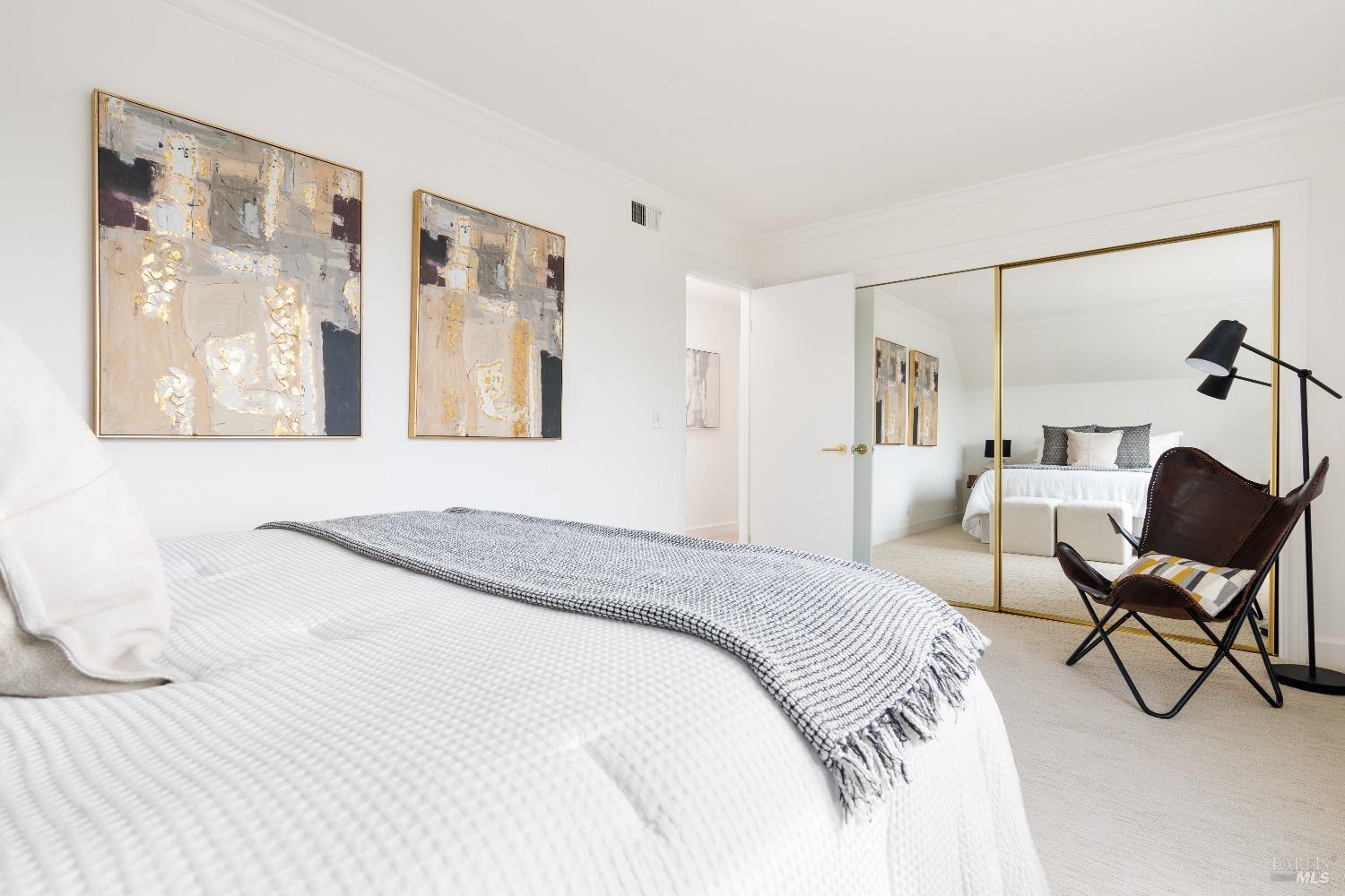 50 Milland Dr