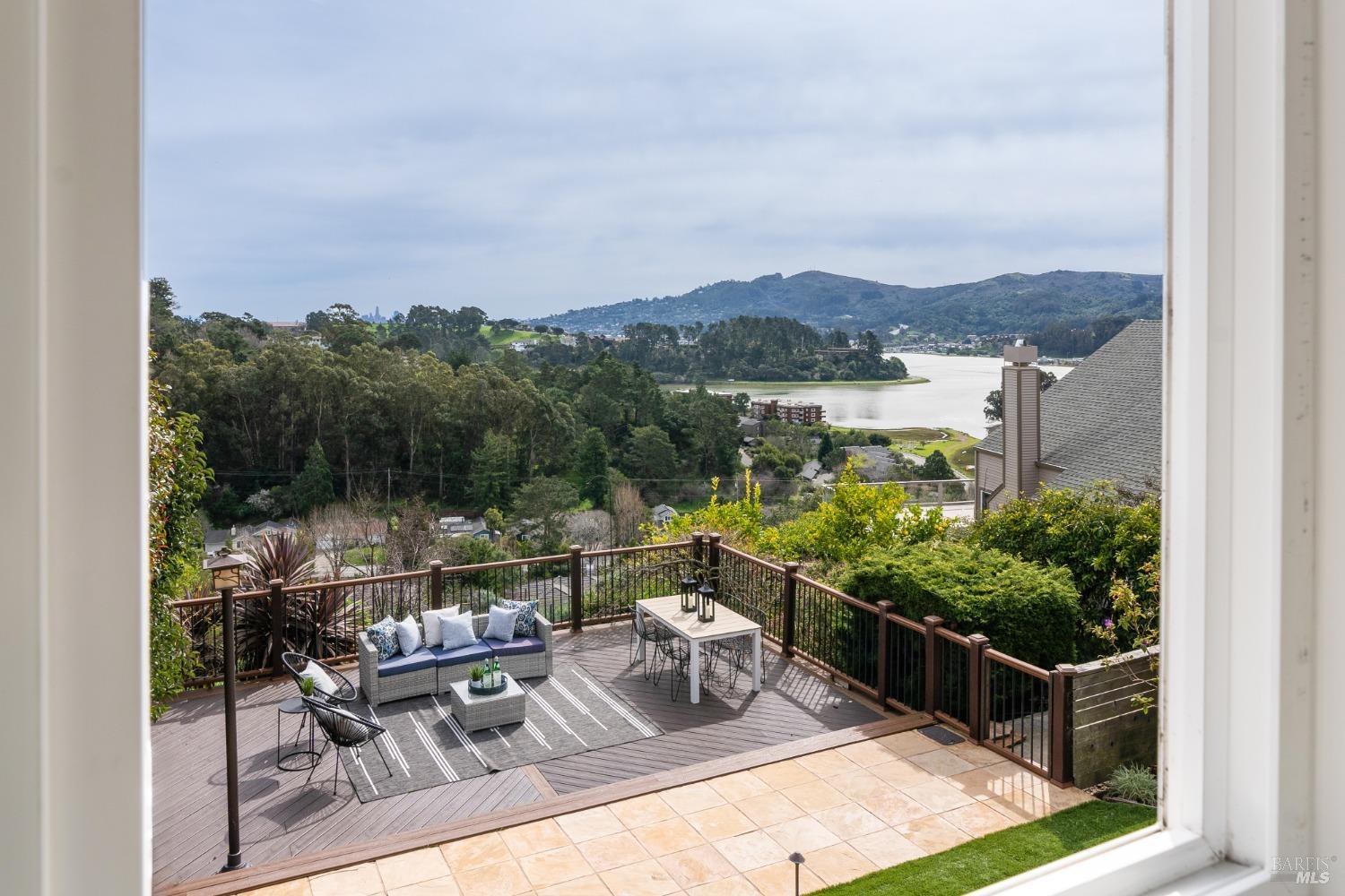 50 Milland Dr