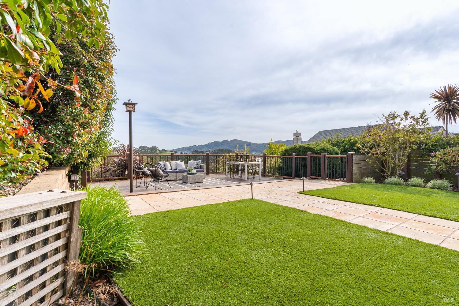 50 Milland Dr