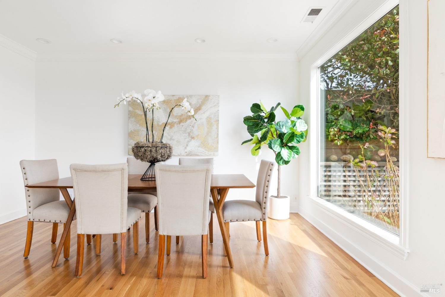 50 Milland Dr