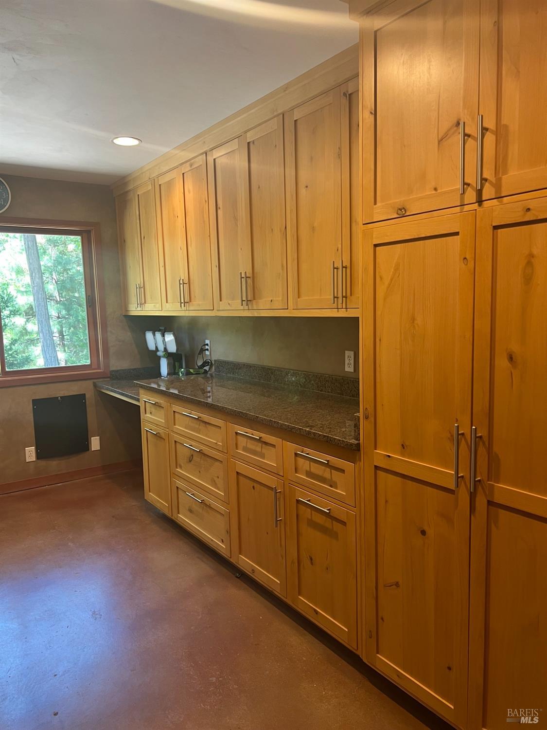 4152 S Summit View Dr