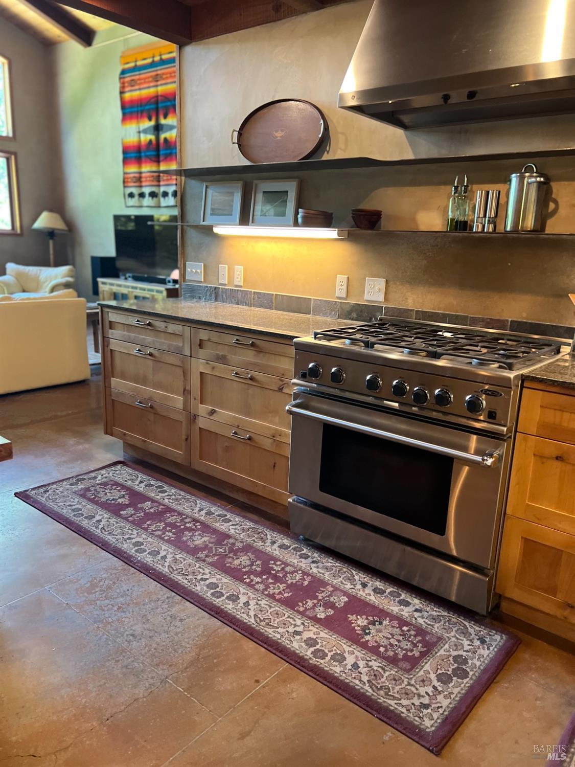 4152 S Summit View Dr