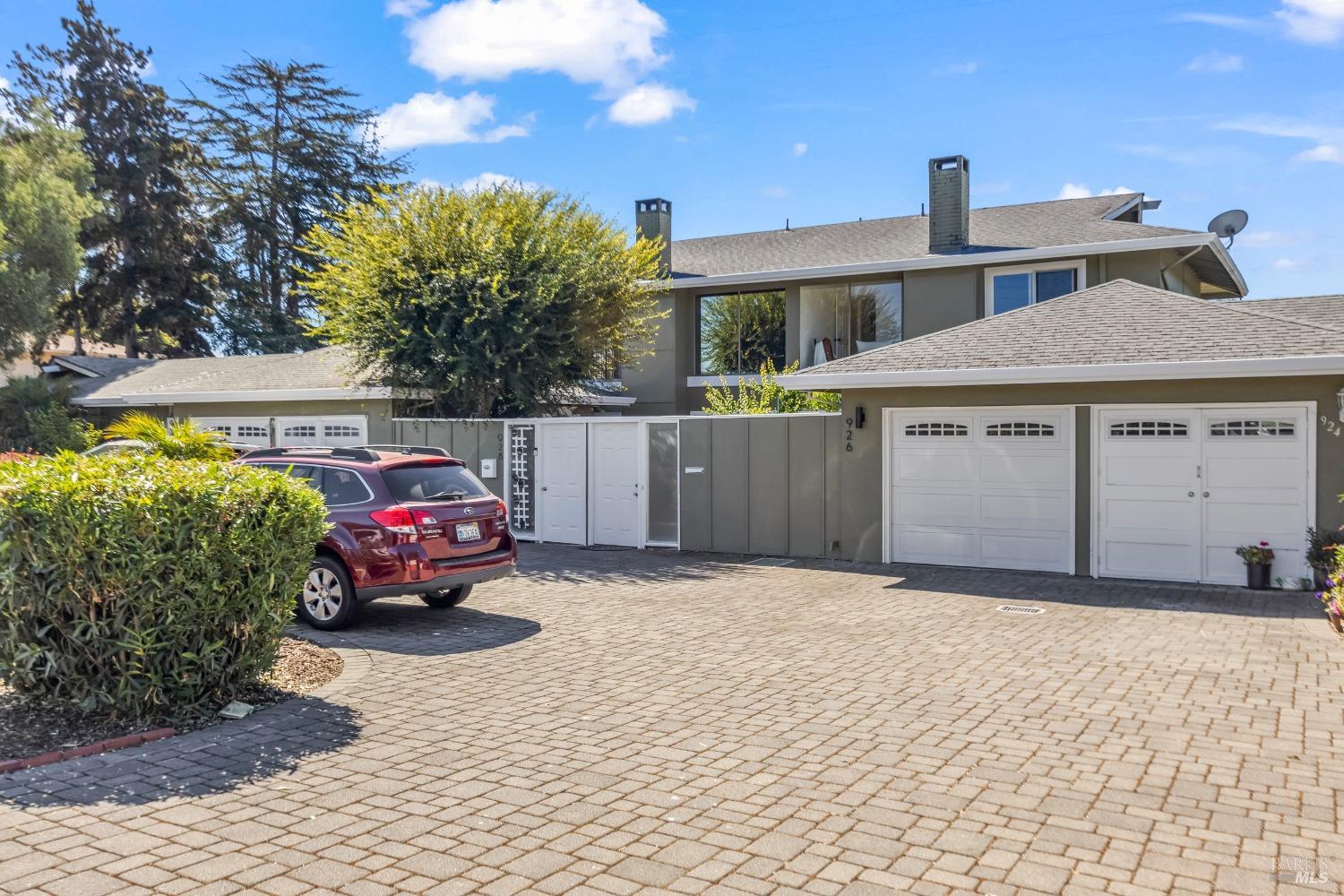 926 Bel Marin Keys Blvd