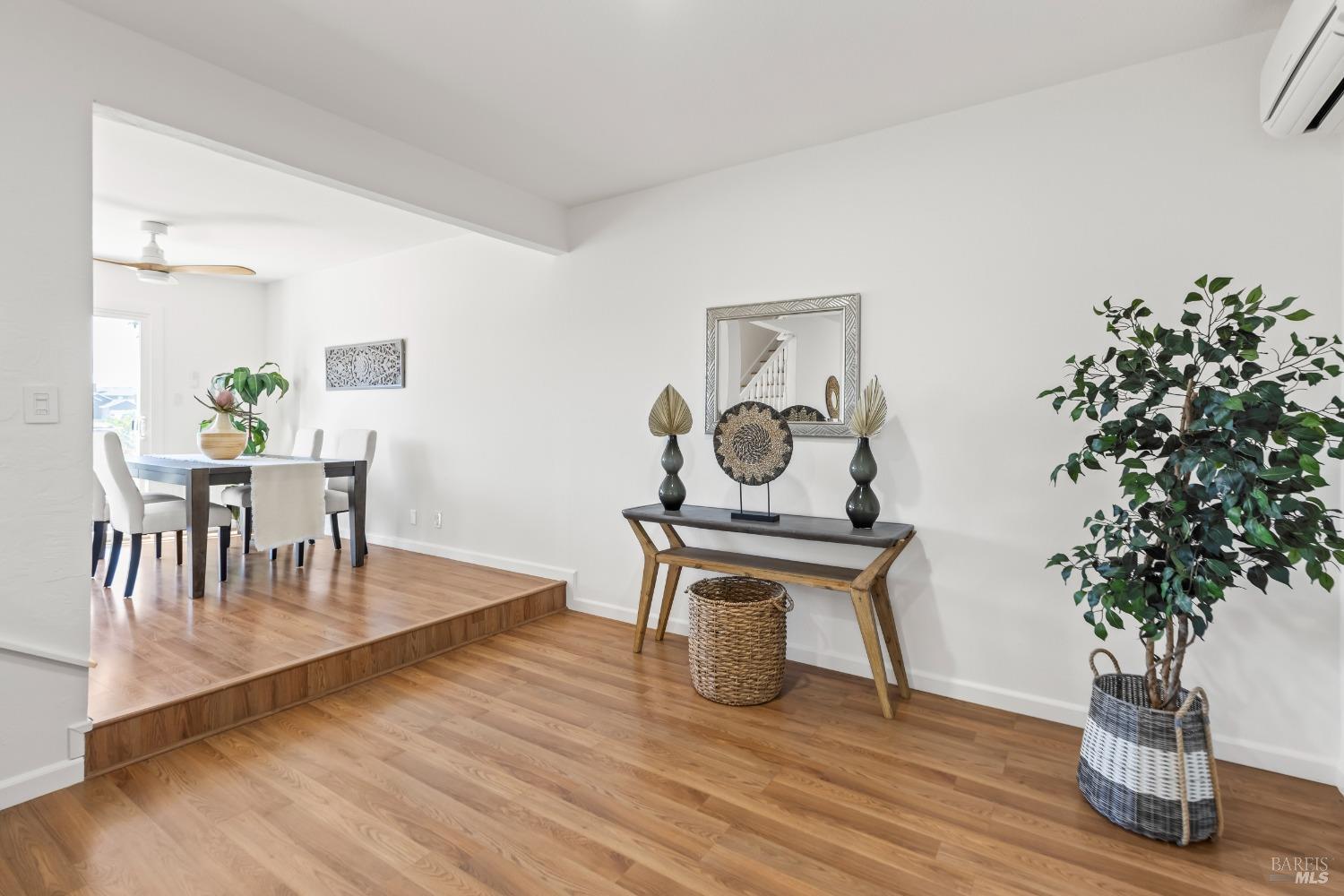 926 Bel Marin Keys Blvd