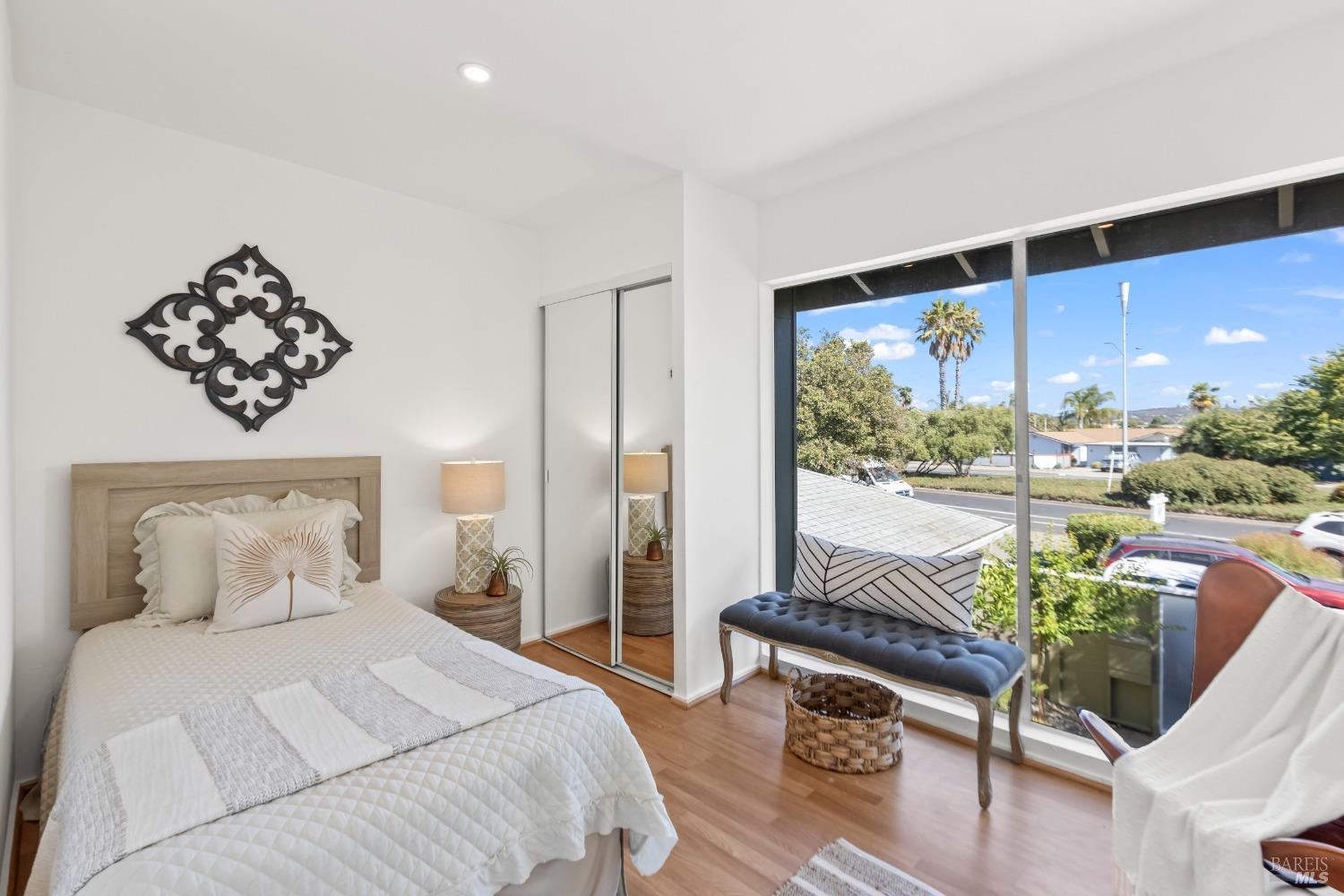 926 Bel Marin Keys Blvd