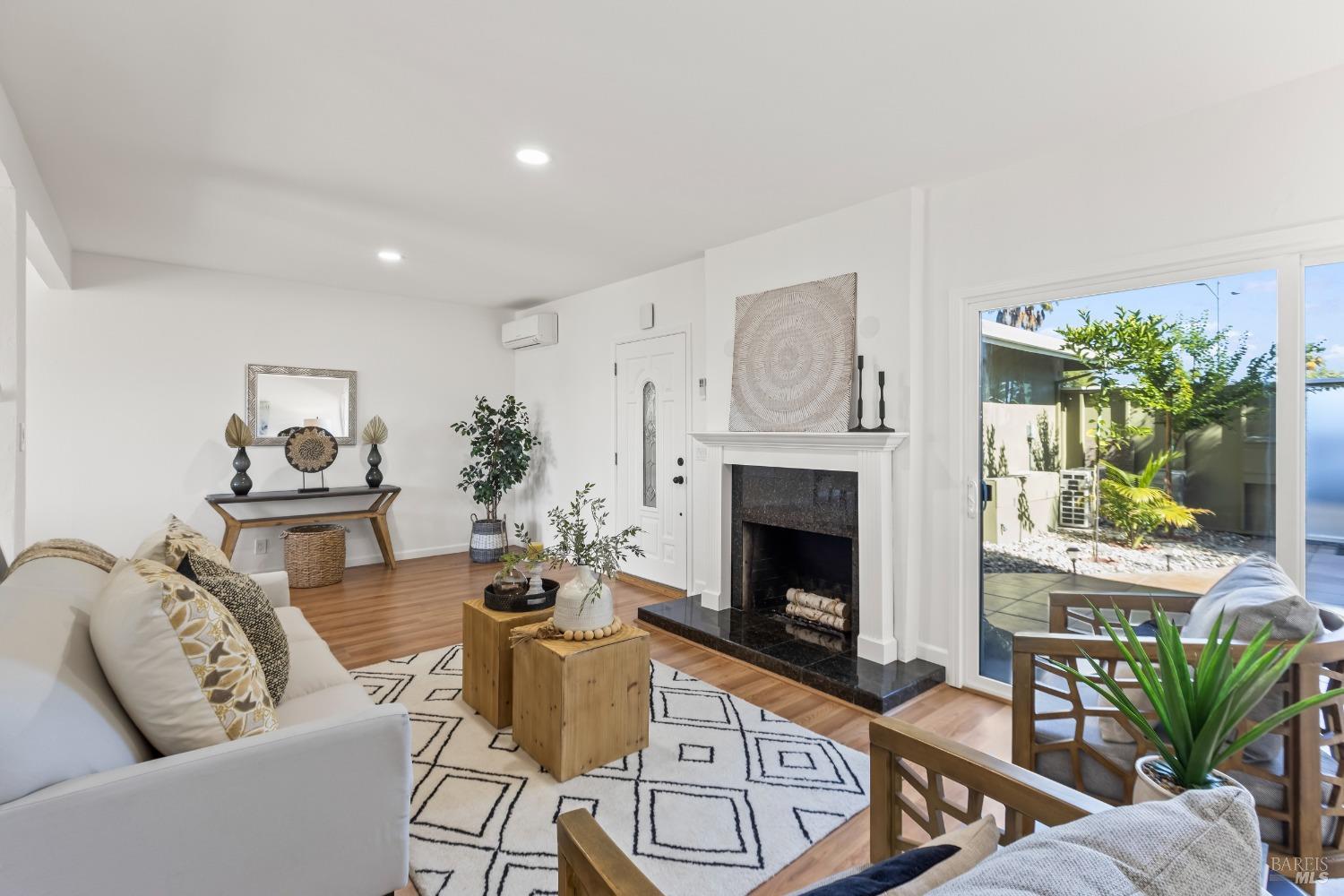 926 Bel Marin Keys Blvd