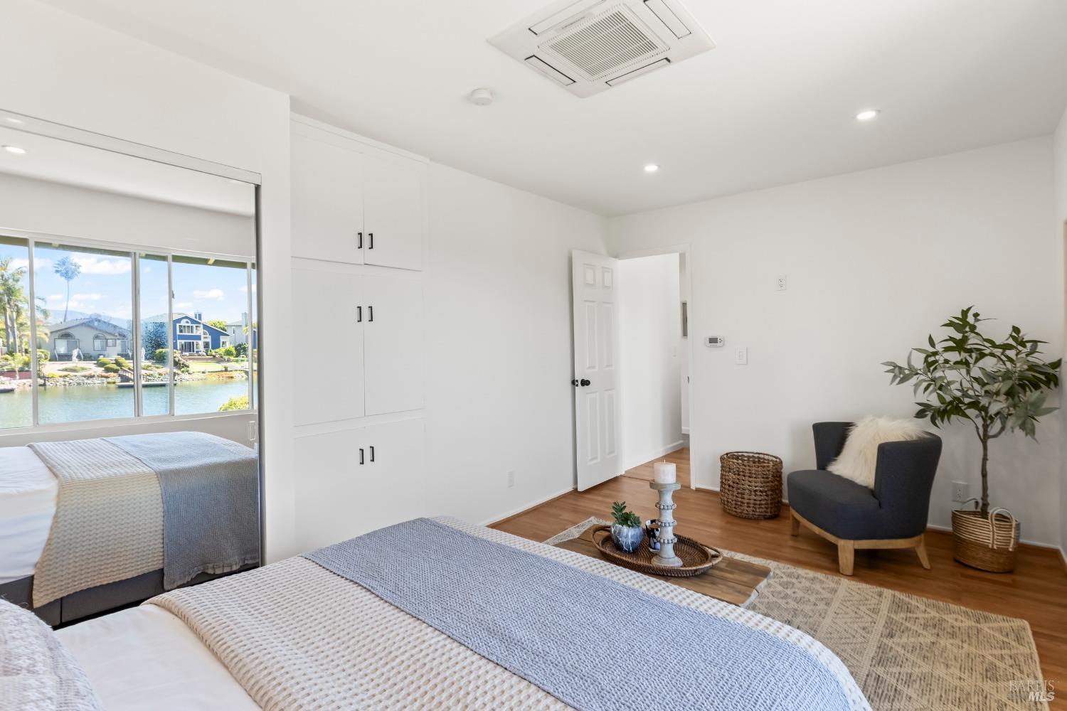 926 Bel Marin Keys Blvd