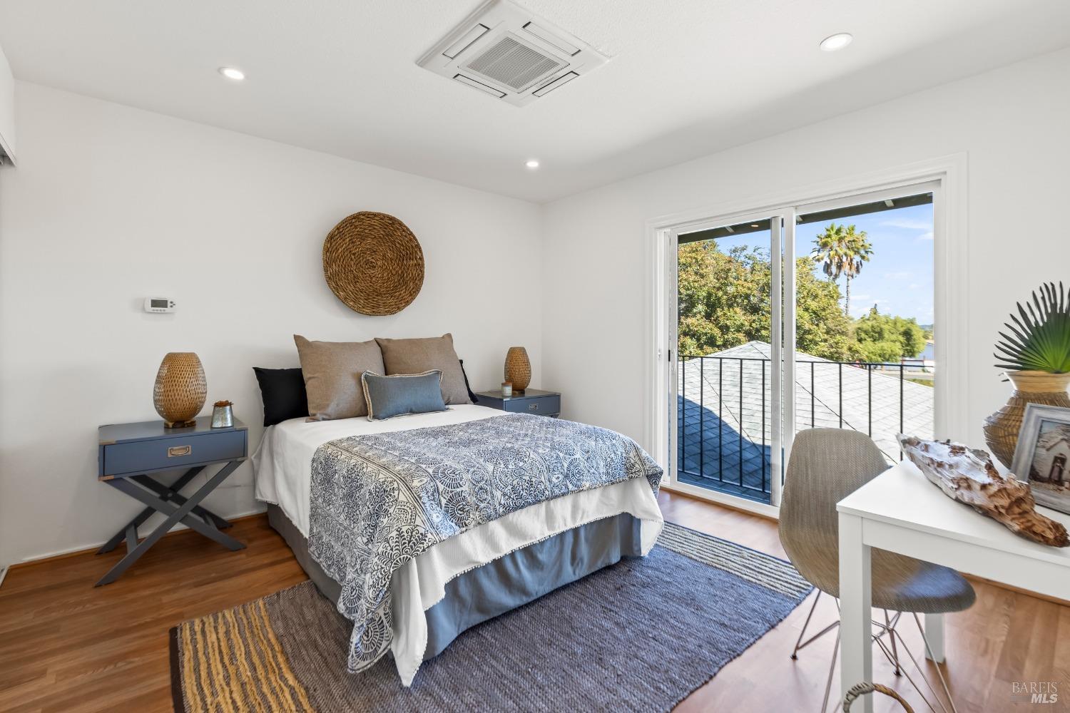 926 Bel Marin Keys Blvd