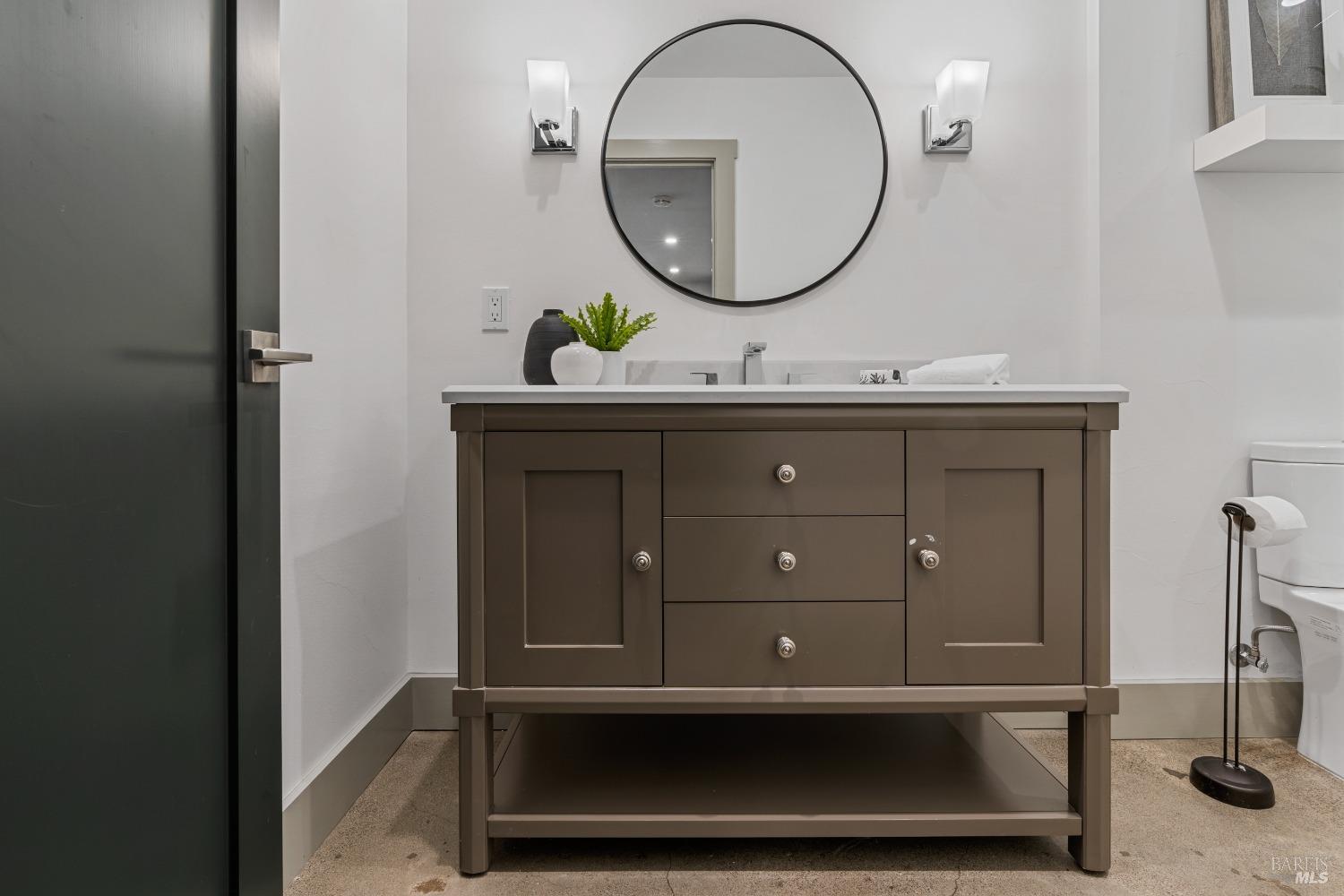 13 Prairie Falcon Dr