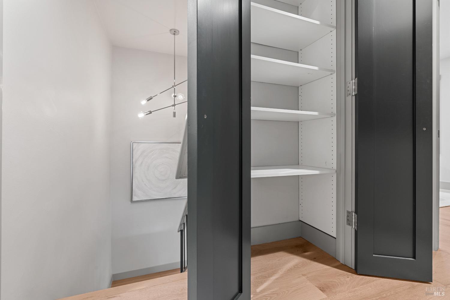 13 Prairie Falcon Dr