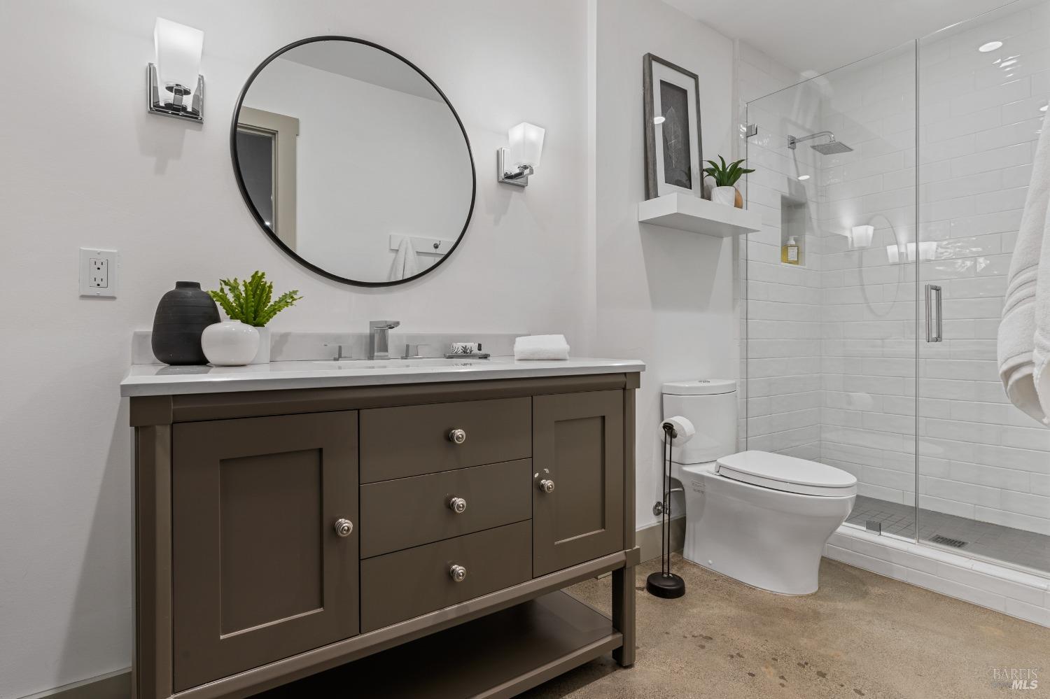 13 Prairie Falcon Dr