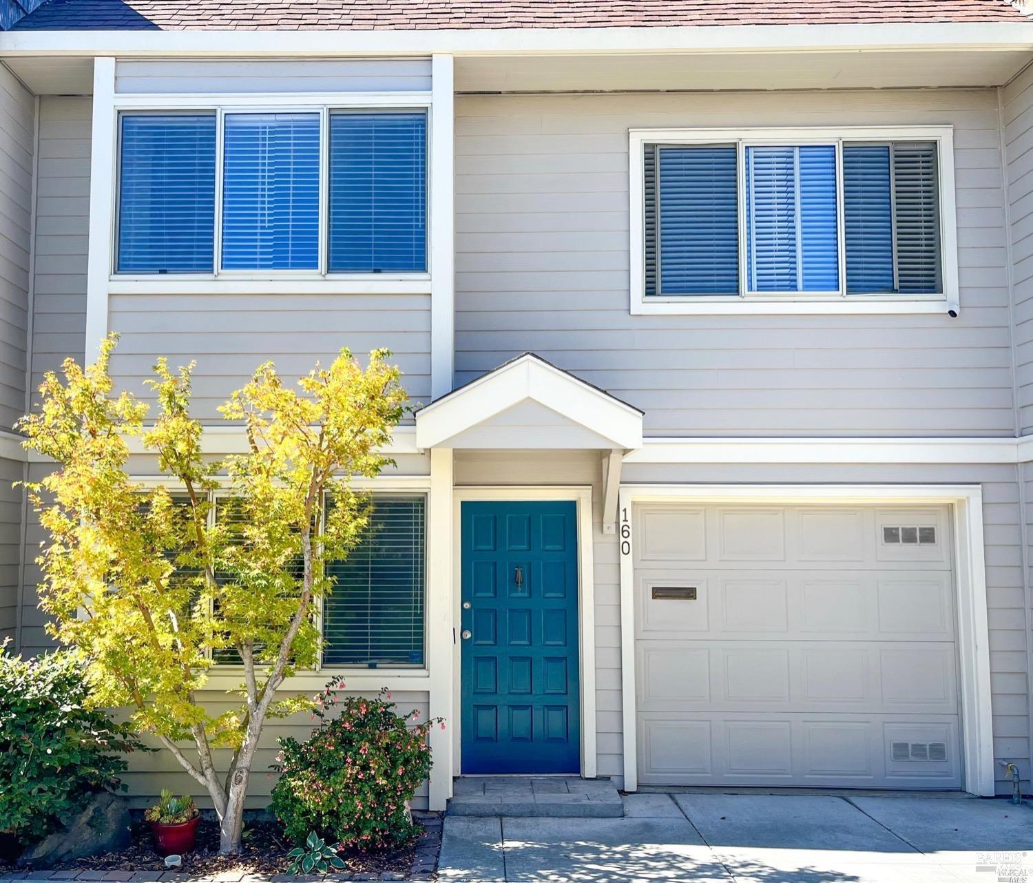 160 Mariner Green Ct