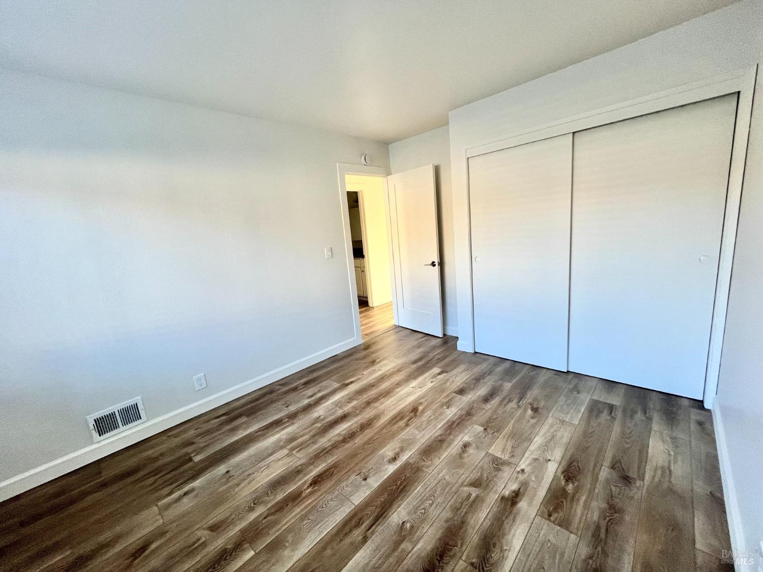 160 Mariner Green Ct