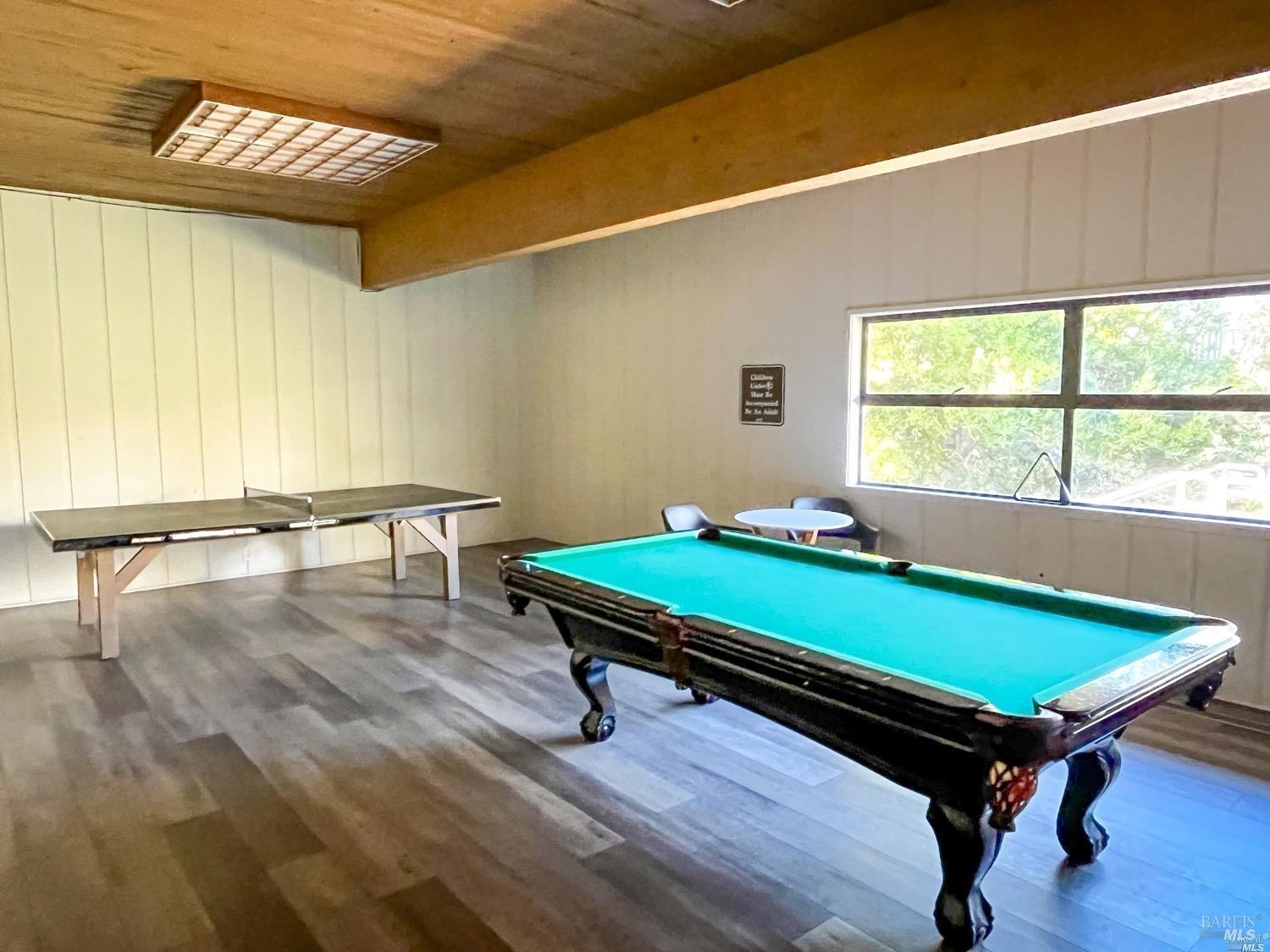 160 Mariner Green Ct