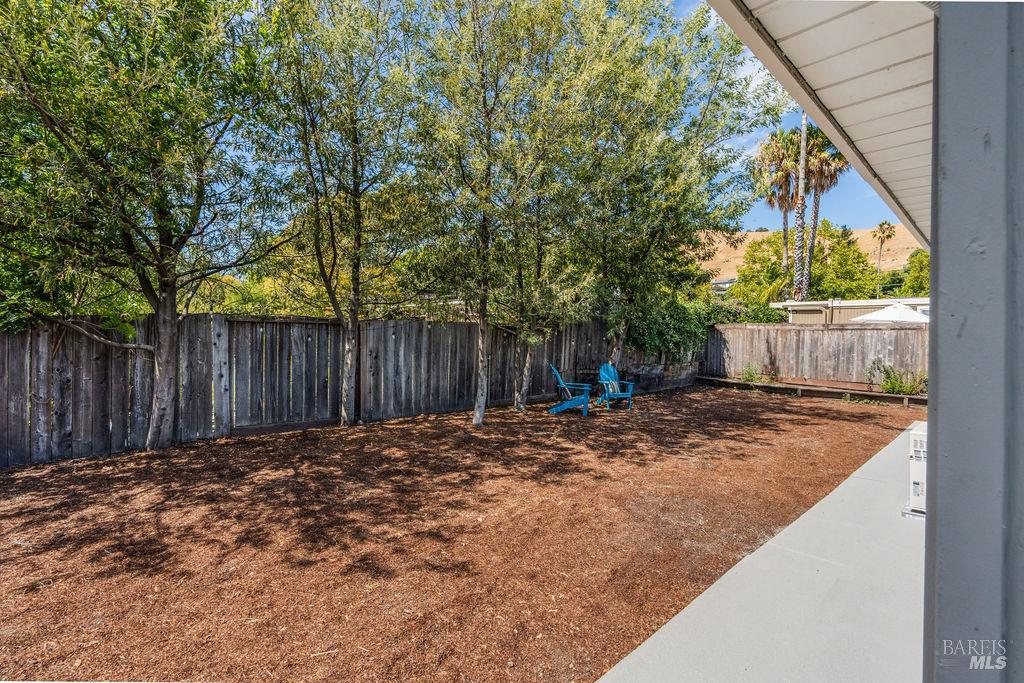 1081 Las Raposas Rd