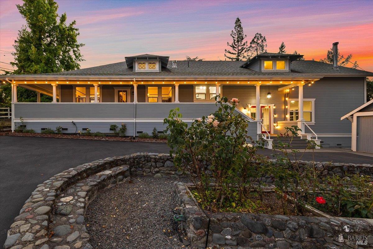 125 Adobe Rd