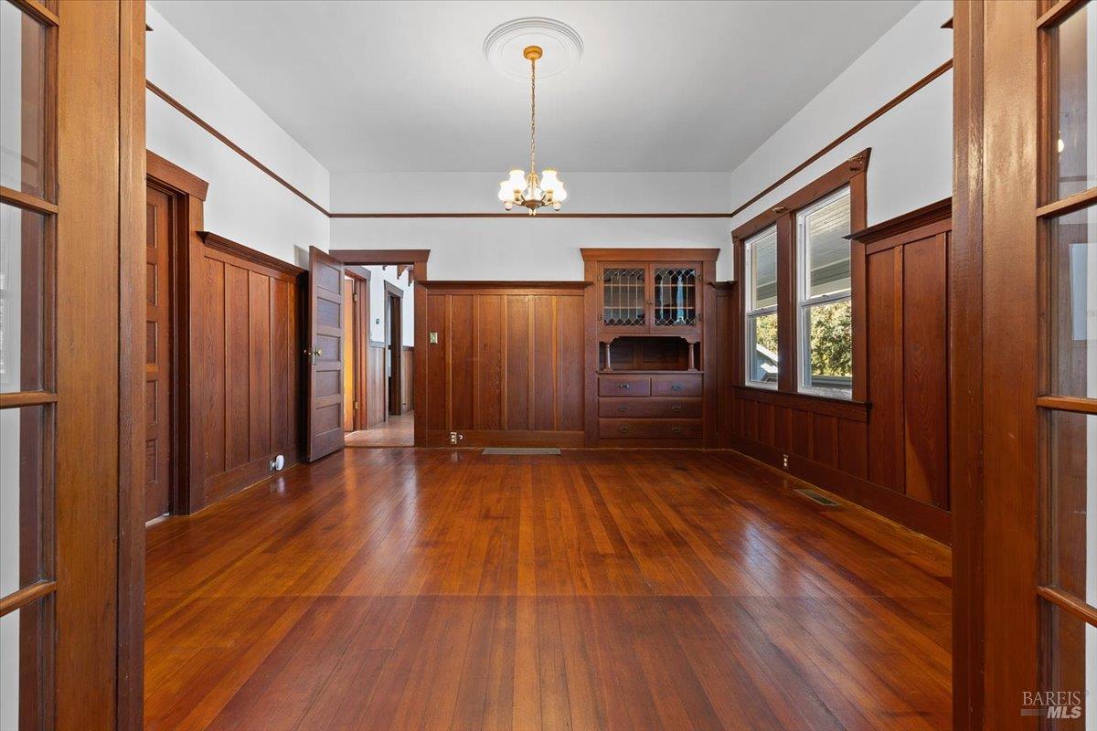 125 Adobe Rd