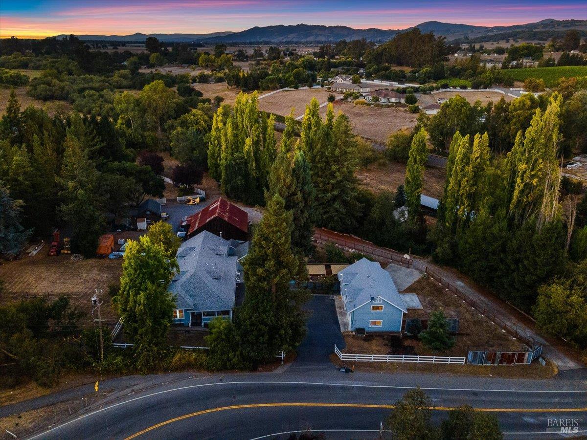 125 Adobe Rd