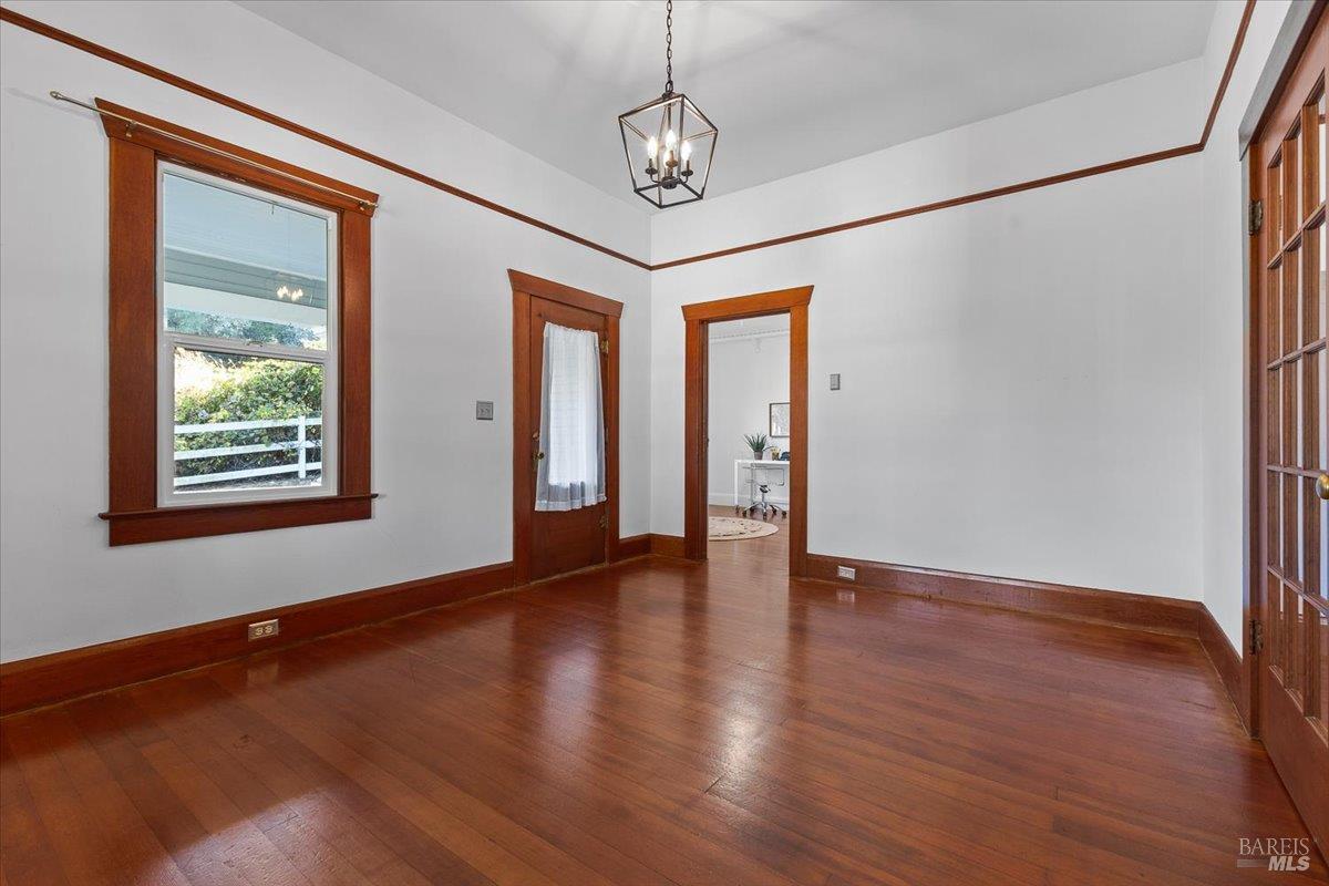 125 Adobe Rd