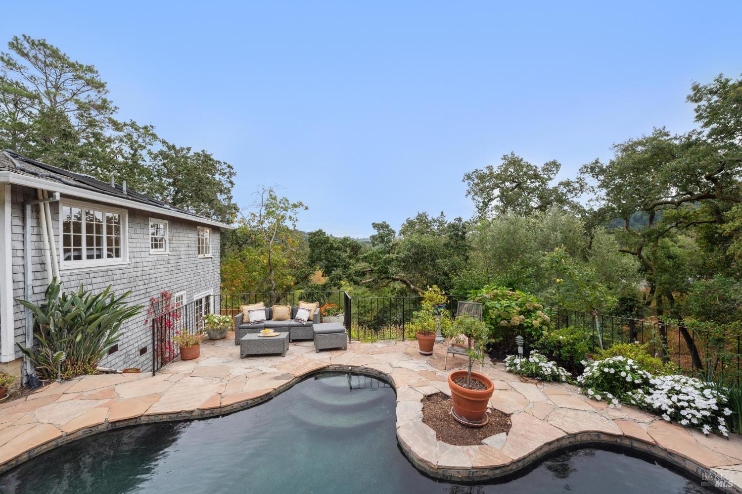 125 Oak Ave Unit:  