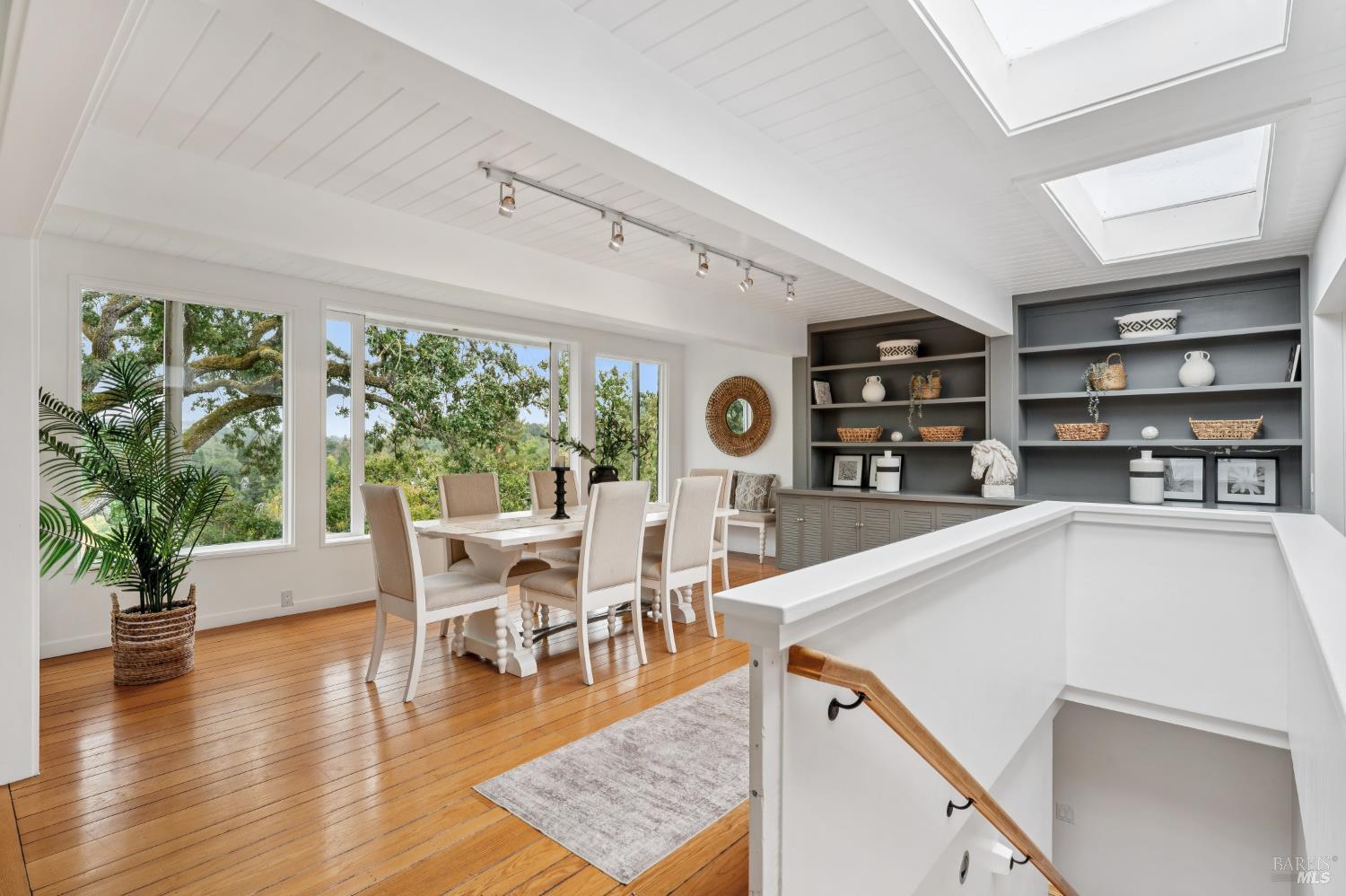 125 Oak Ave Unit:  
