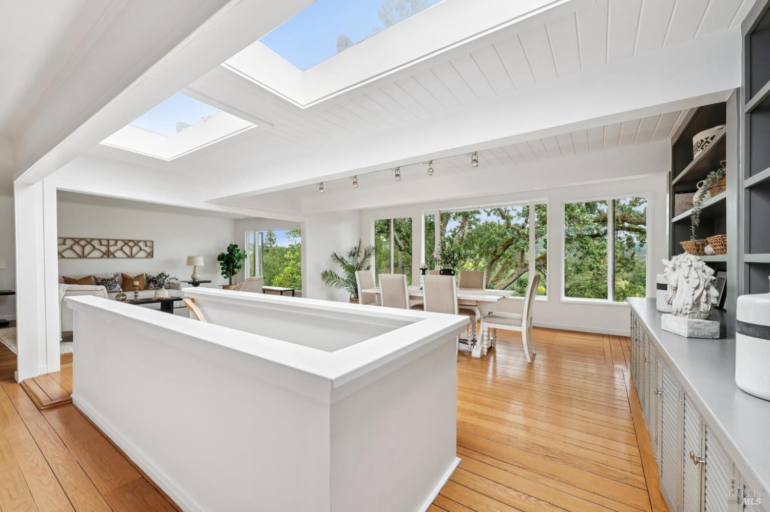 125 Oak Ave Unit:  