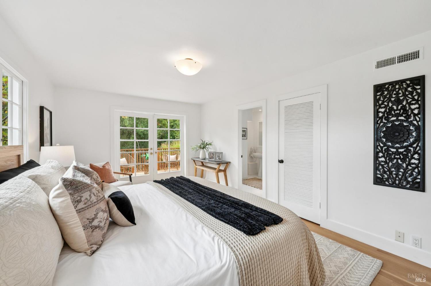 125 Oak Ave Unit:  