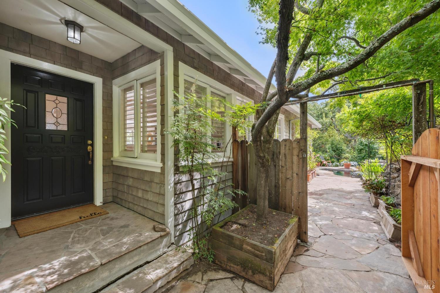 125 Oak Ave Unit:  