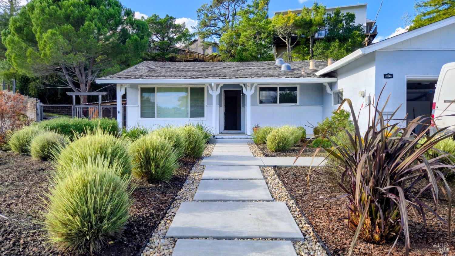700 Tamarack Drive