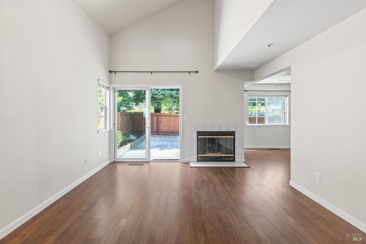 1734 Zinfandel Drive