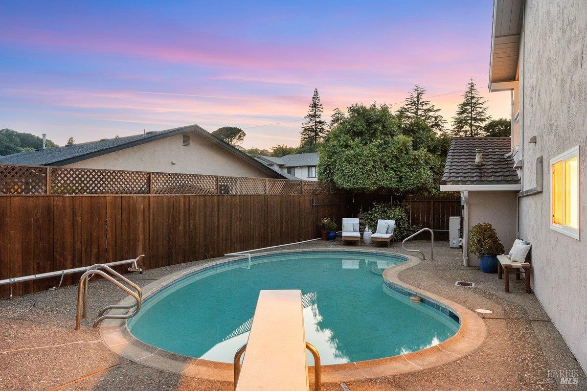 116 Twelveoak Hill Drive