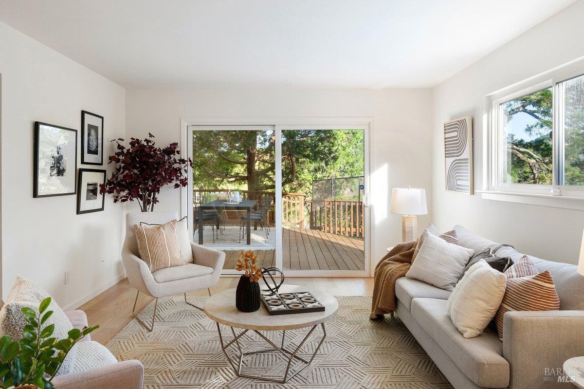 116 Twelveoak Hill Drive