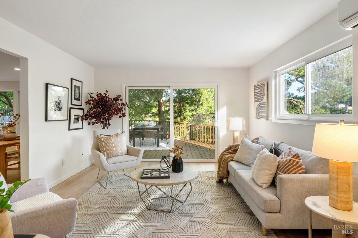 116 Twelveoak Hill Drive