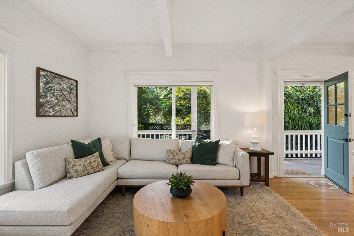 261 Glen Park Avenue