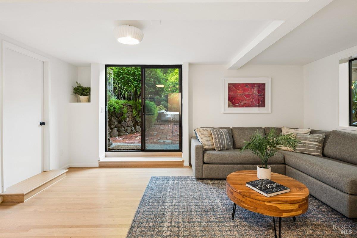 261 Glen Park Avenue