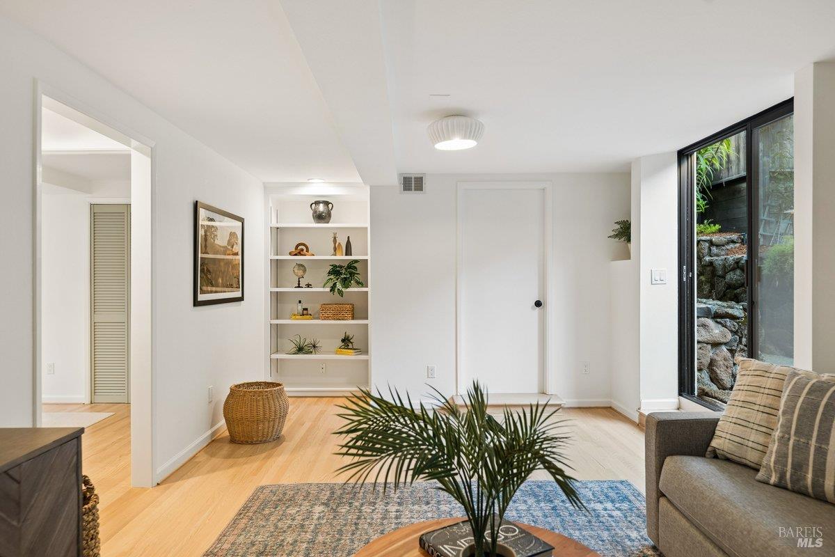 261 Glen Park Avenue