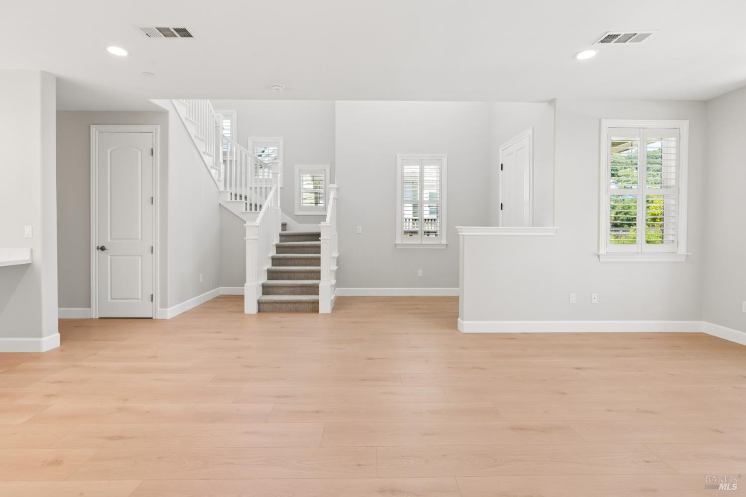34 Bayharbor Way