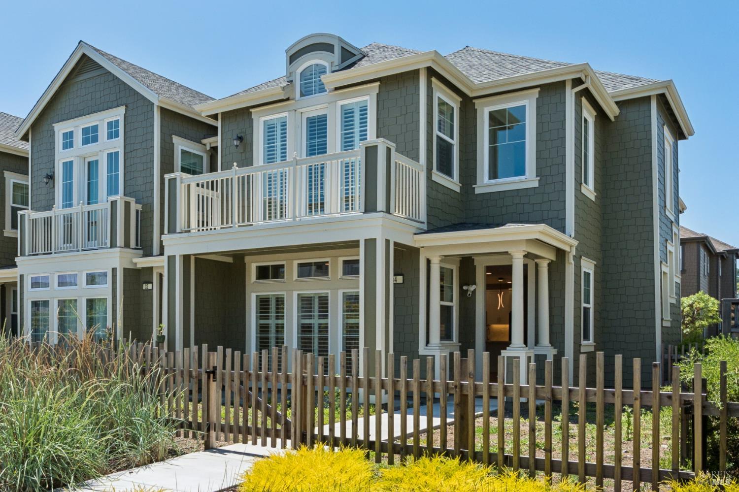 34 Bayharbor Way