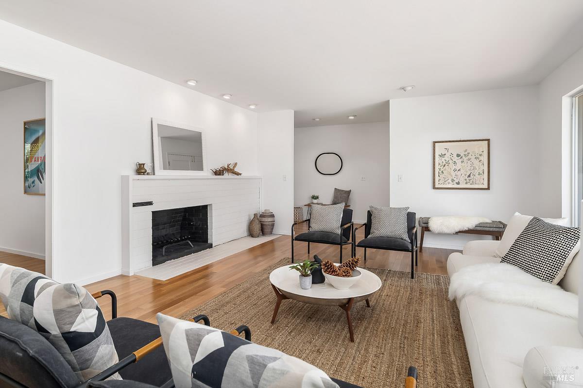 316 Riviera Drive