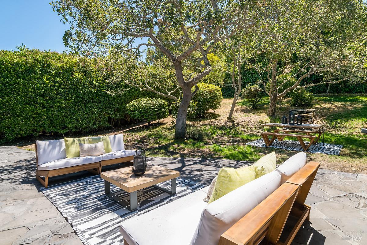 316 Riviera Drive