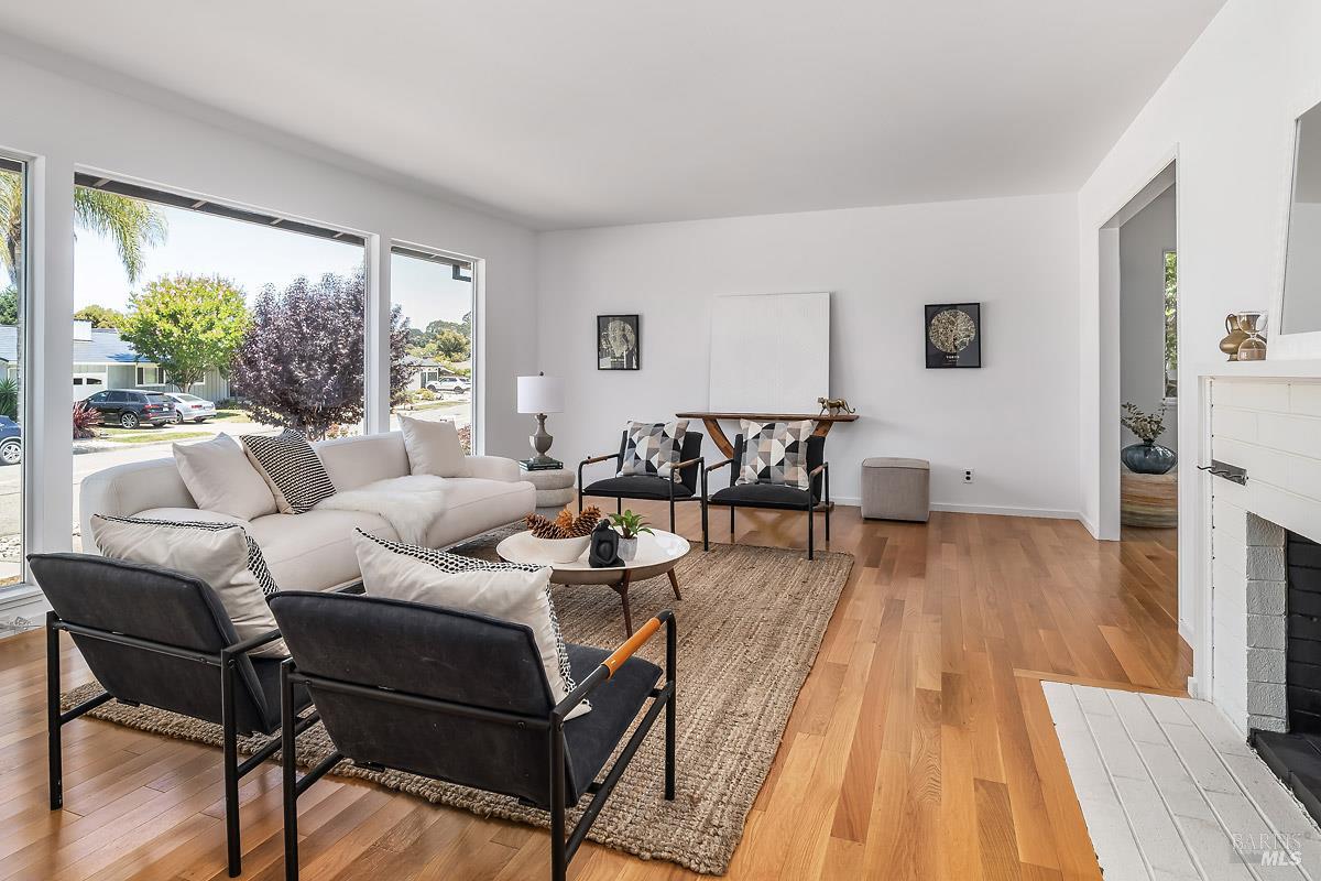 316 Riviera Drive