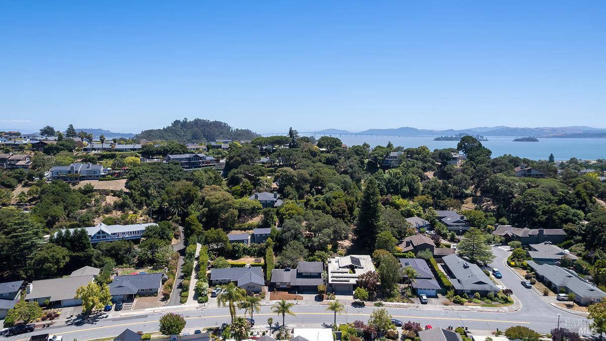 316 Riviera Drive